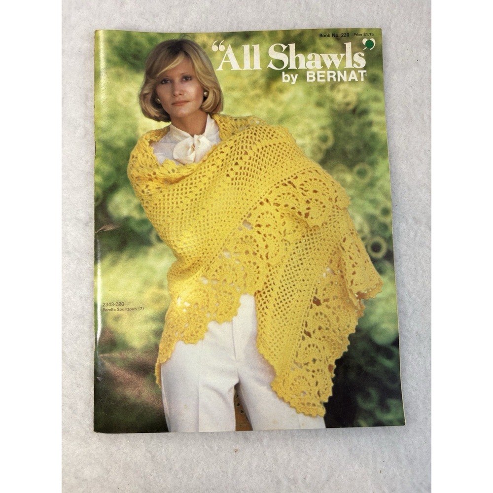 Vintage 1976 Bernat Crochet Booklet "All Shawls"‎ Handicrafter No. 220 Patterns